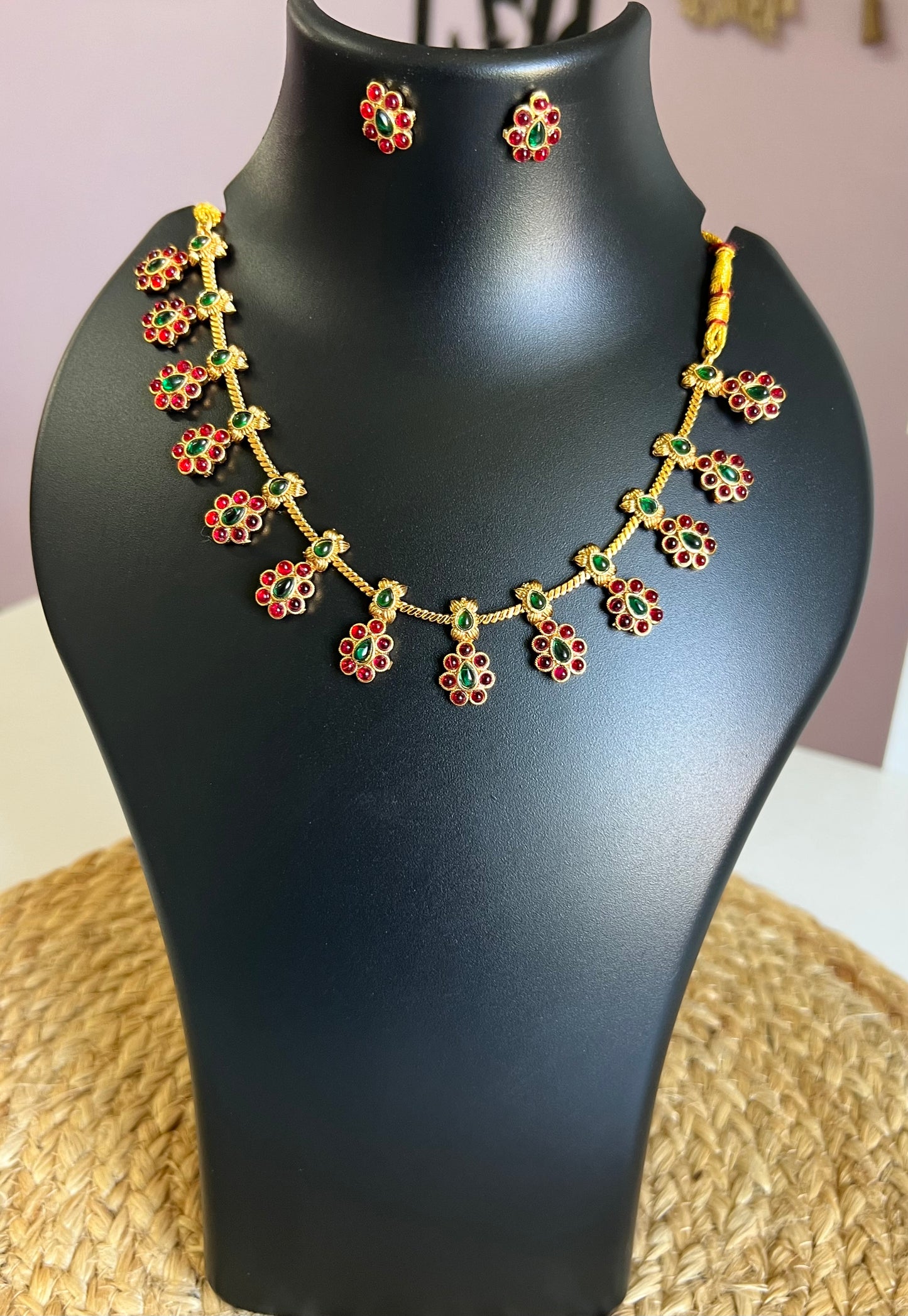 Radiance Choker Set