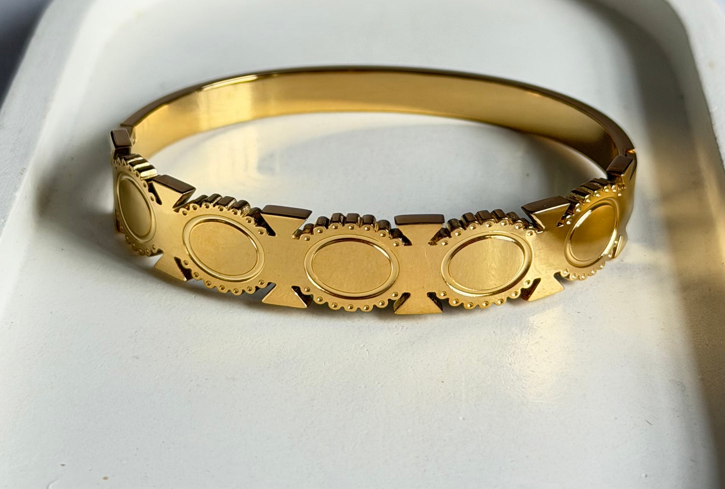 The Iconic Rail Anti Tarnish Kada Bracelet - Regular Size