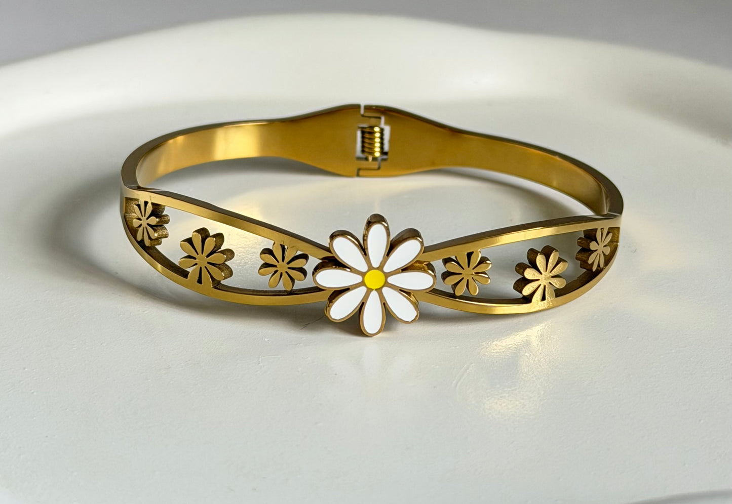 Everlasting Daisy Anti-Tarnish Kada Bracelet  - Regular Size