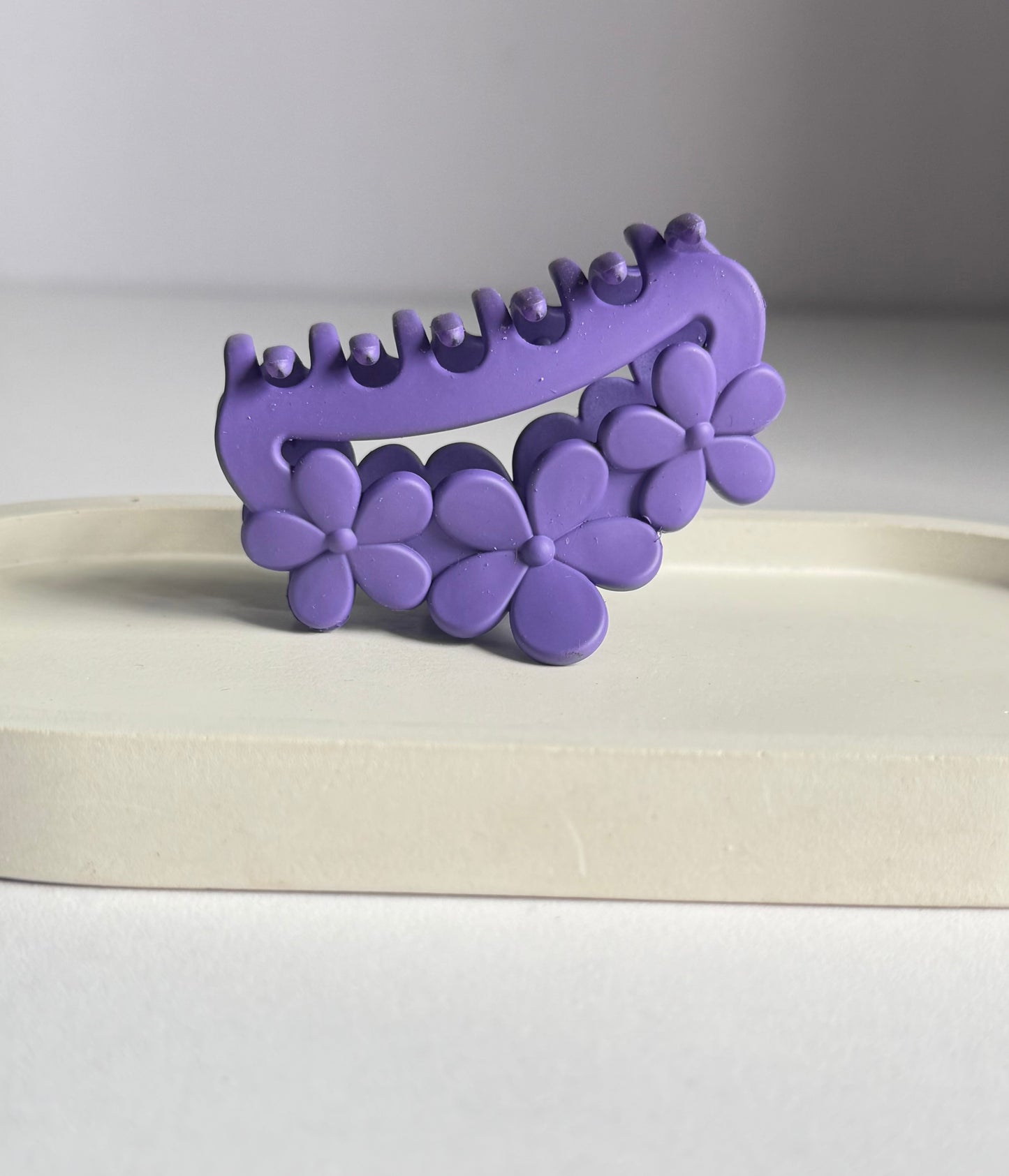 Triple Bloom Claw Clip - Purple