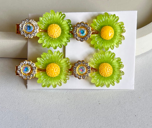 Korean Style Petal Bloom Hair Clips (2 Pieces) - Green