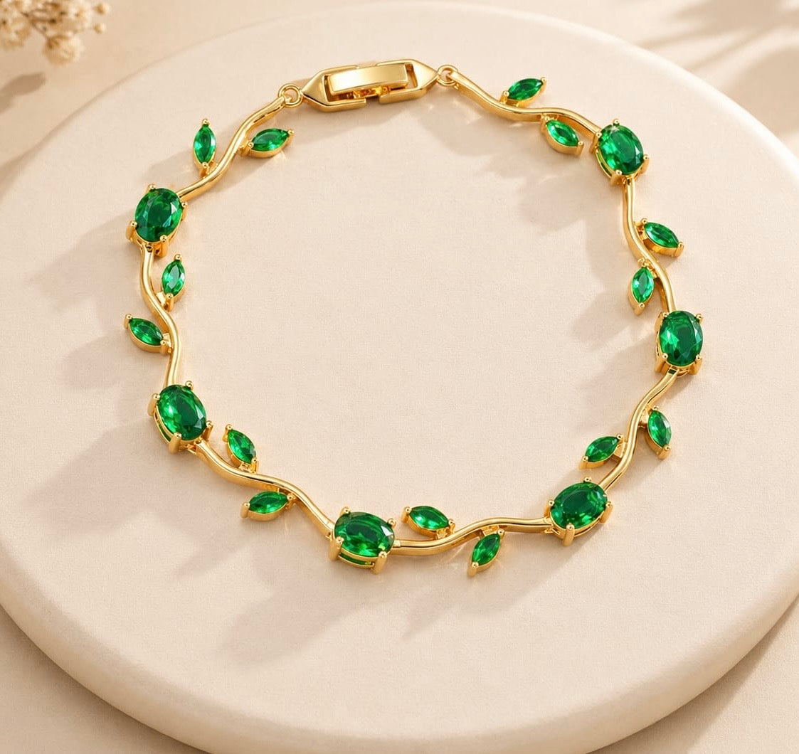 Tulip Elegance Anti-Tarnish Chain Bracelet - Green