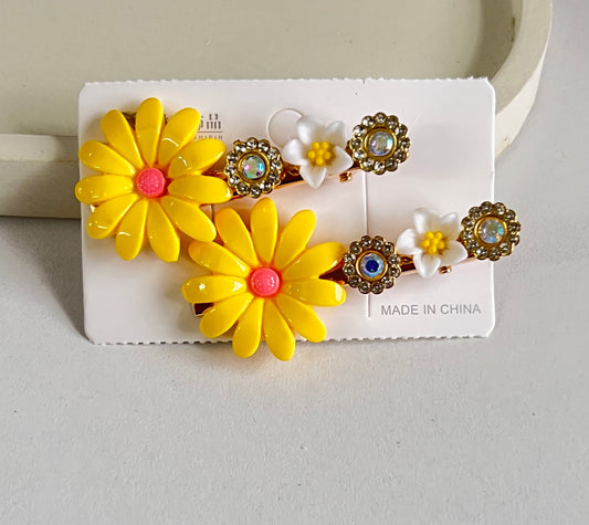 Korean Style Petal Grace Clips ( 2 Pieces) - Yellow