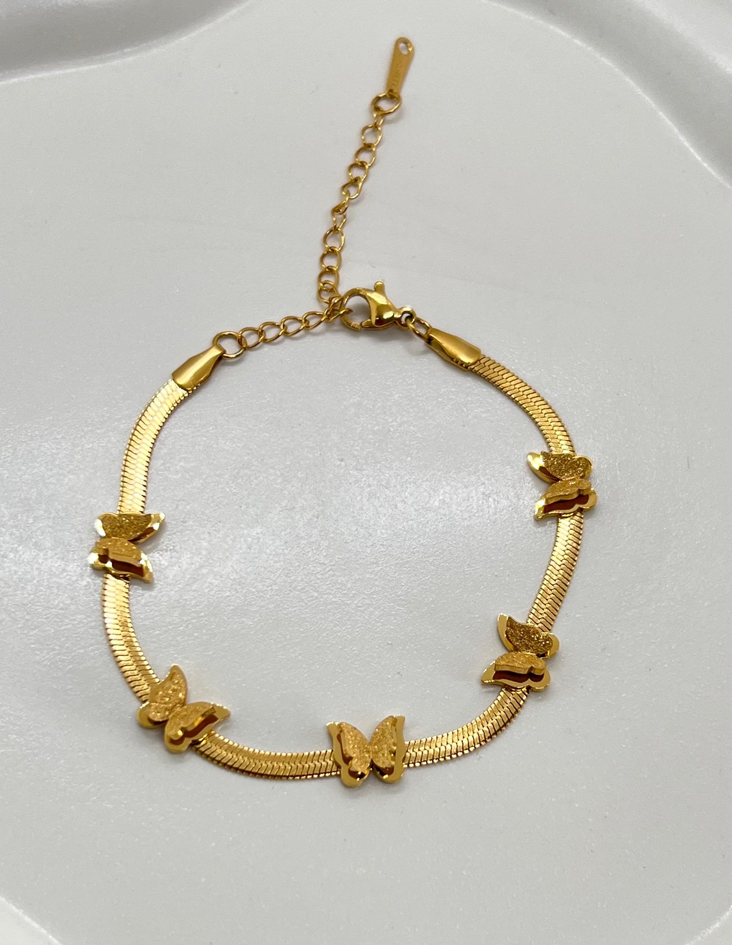 Golden Butterfly Garden Anti-Tarnish Chain Bracelet