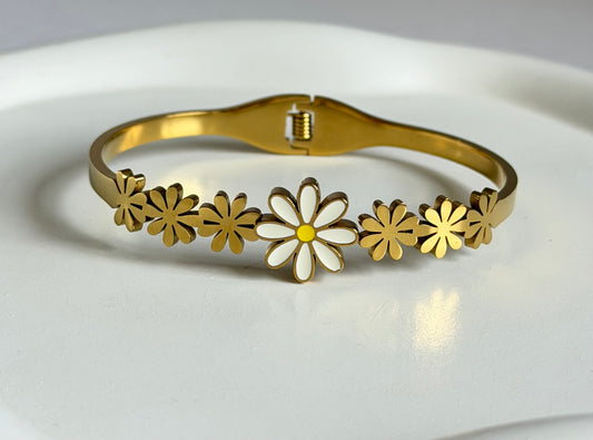 Dainty Daisy Anti Tarnish Kada Bracelet - Regular Size