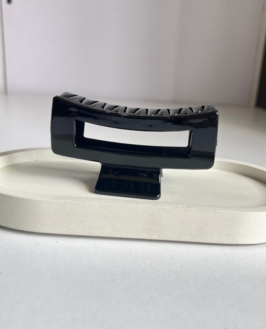 Modern Minimal Claw Clip - Black