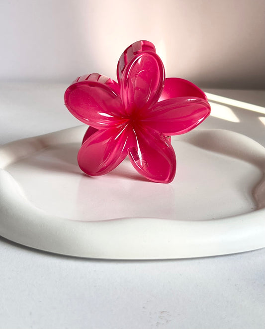 Flora Lock Claw Clip - Beetroot Pink