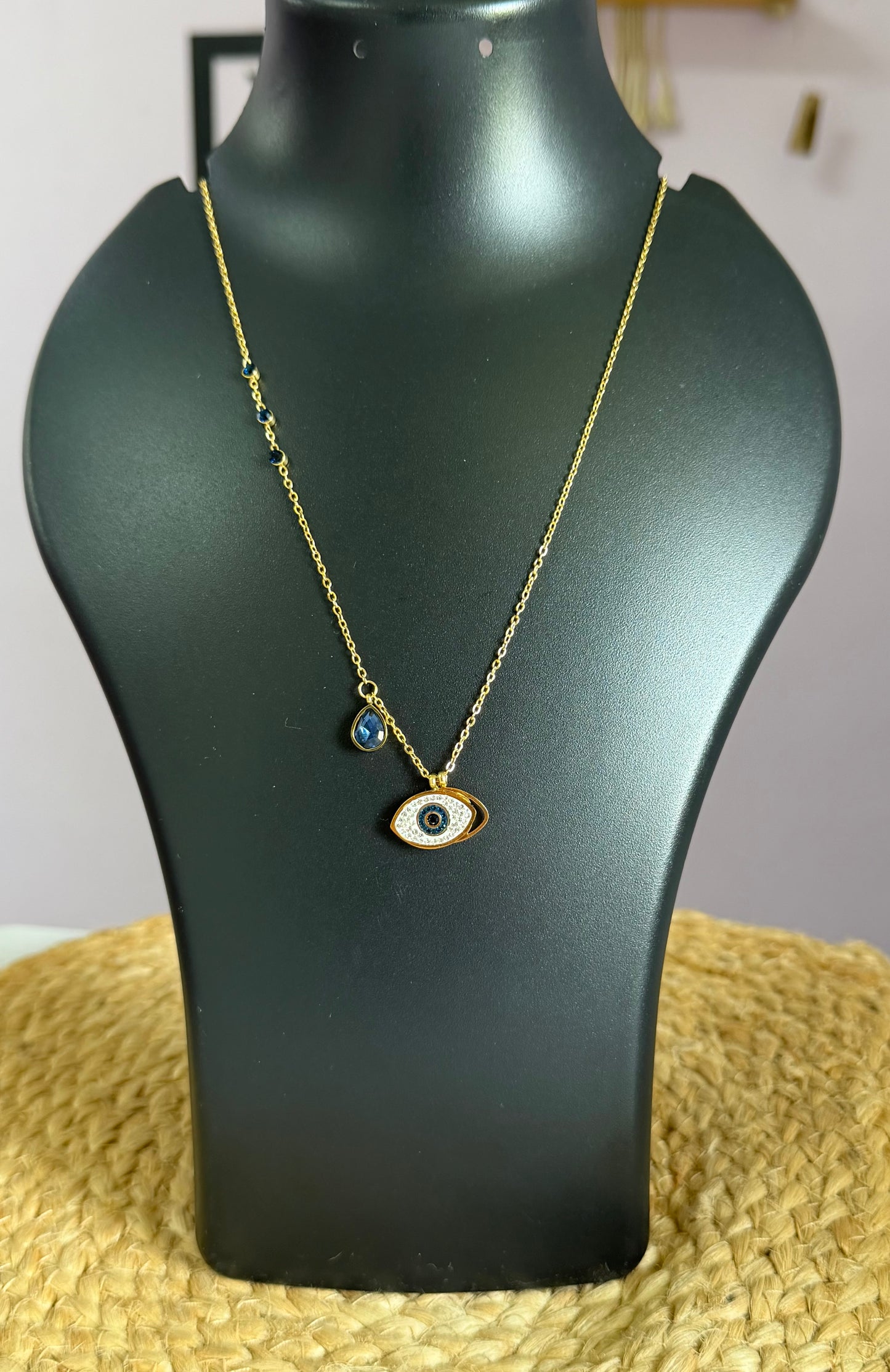 The Gaze Of Guardians Anti Tarnish Neck Chain