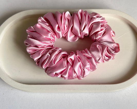 Soft Elegance Satin Scrunchies - Pink