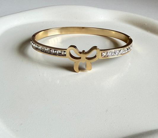 Elegant Bow Kada - Anti-Tarnish, Daily Wear