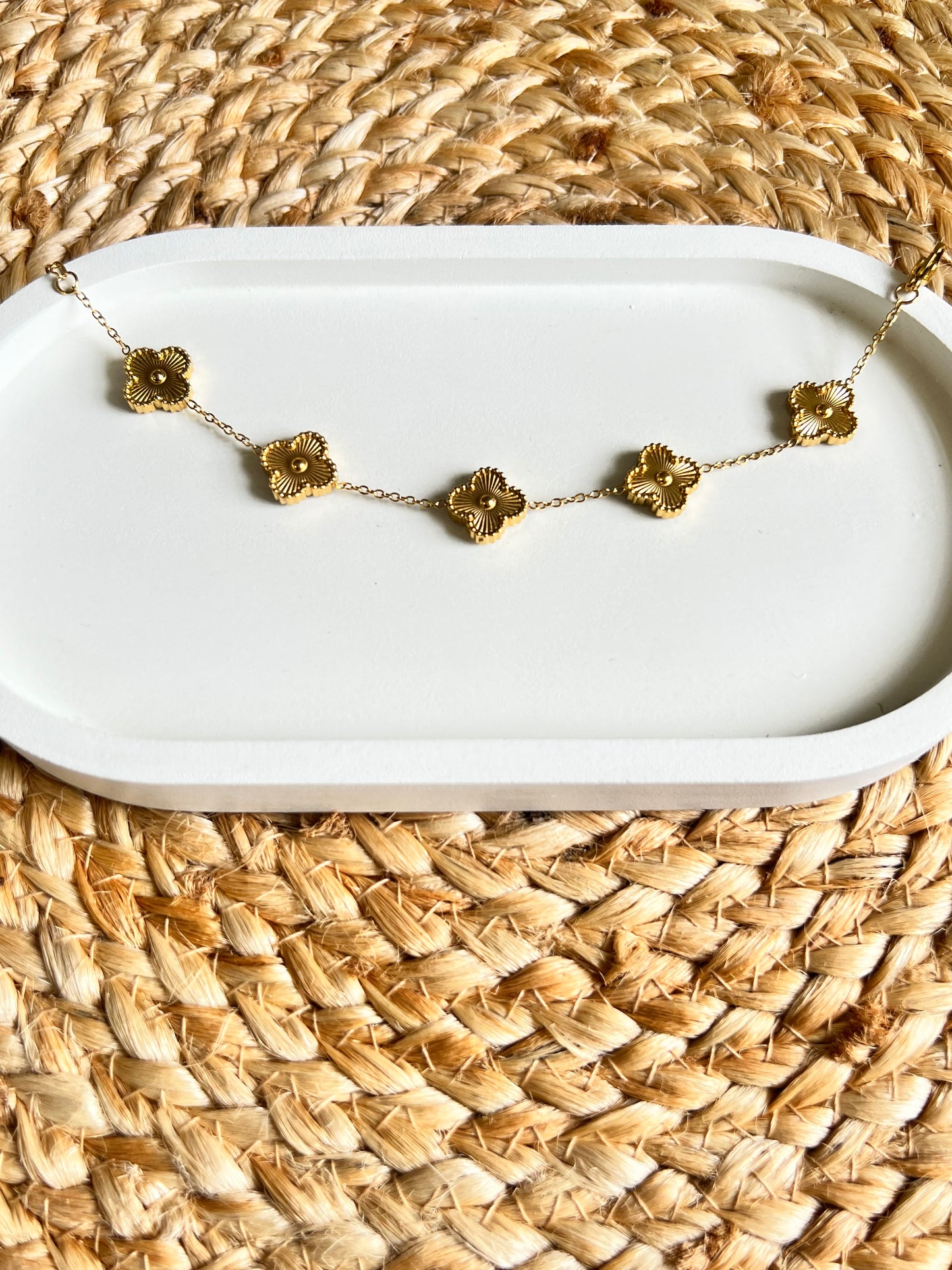 Lucky Glow Golden Clover Bracelet