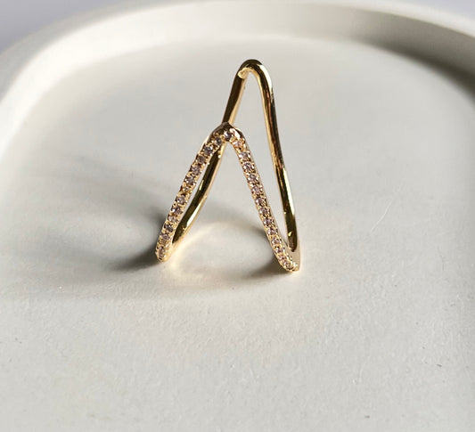 Twinkle Curve - V - Shaped Adjustable Finger Ring - Gold Plated
