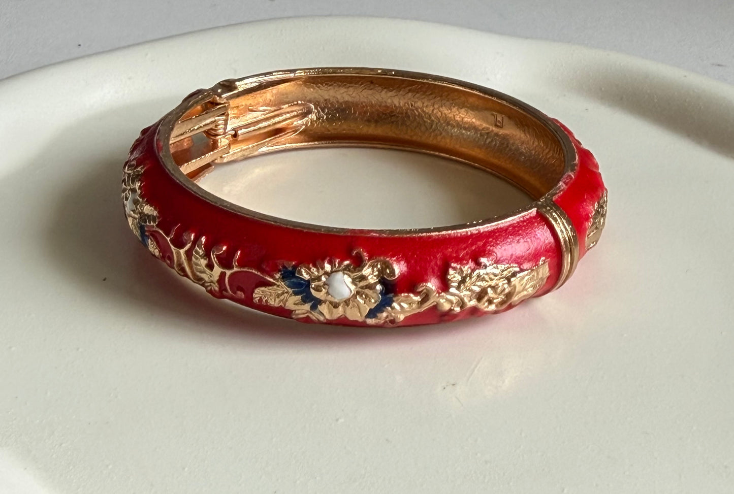 Graceform Enamel Bangle Bracelet - Red