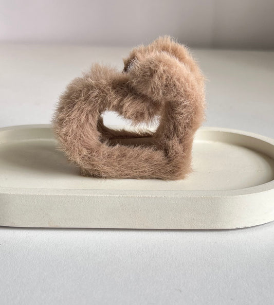 Furry Heart Claw Clip - Brown