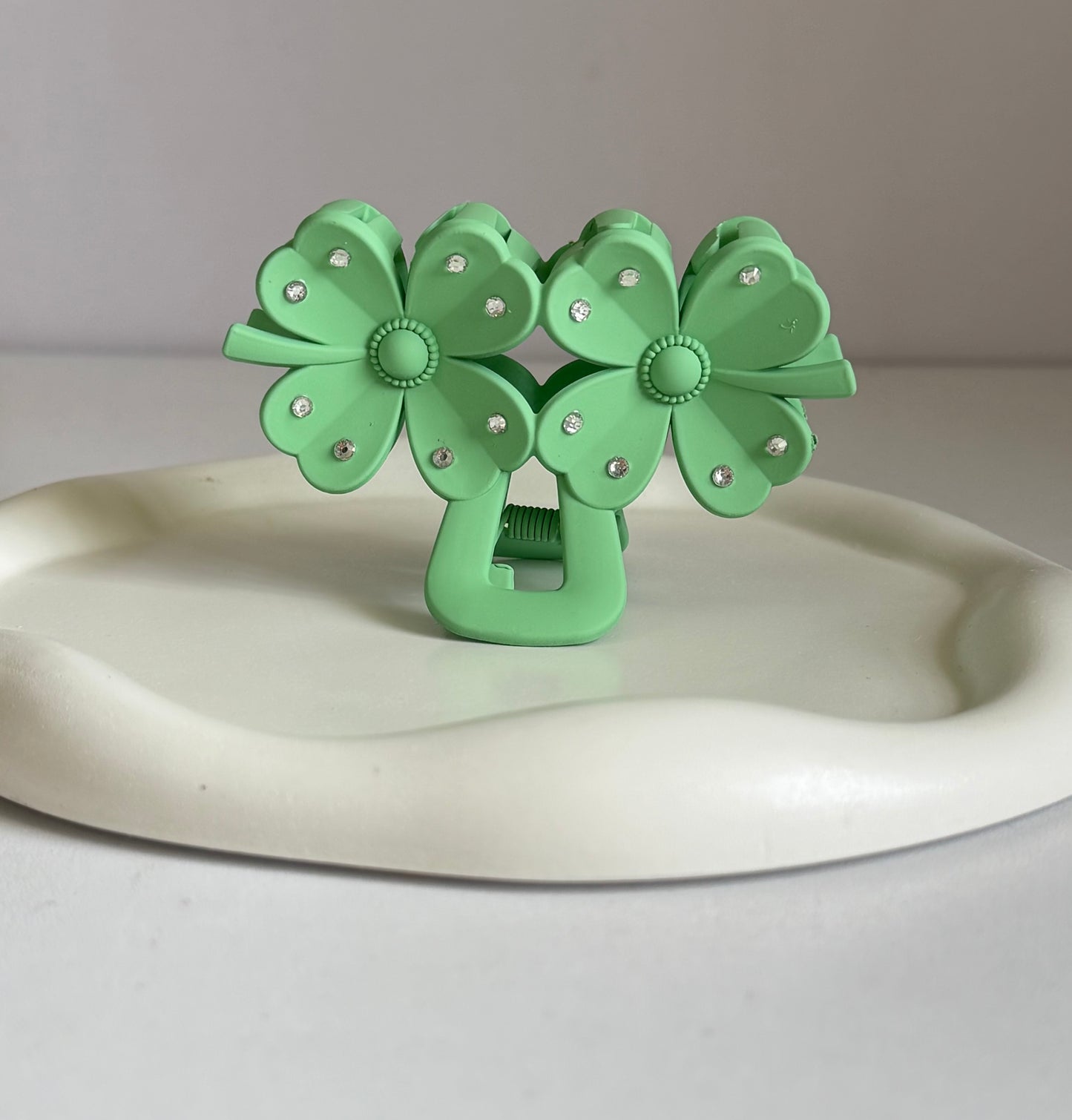 Fortune Flower Claw Clip - Mint Green