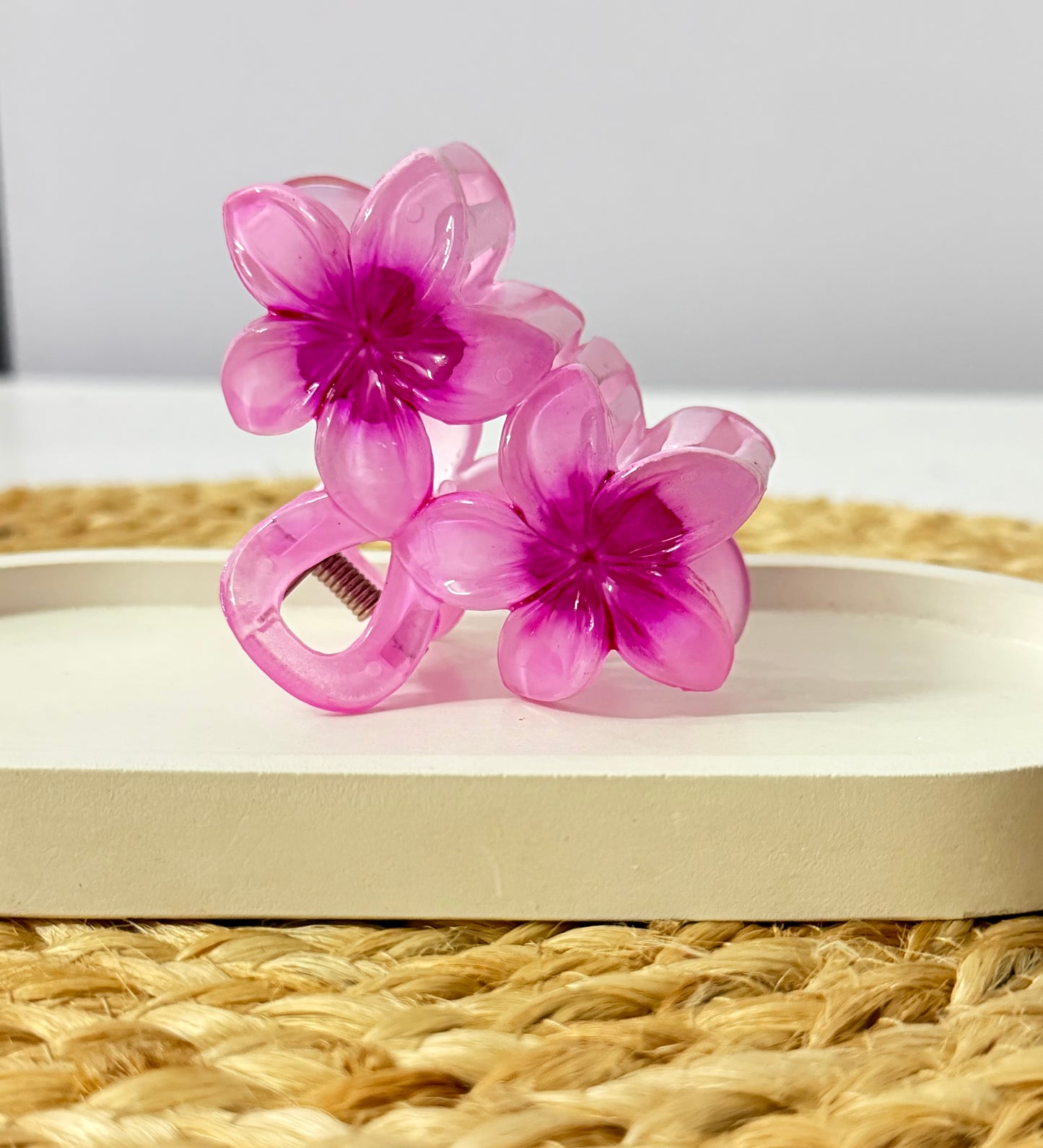 Double Bloom Medium Claw Clip - Pink