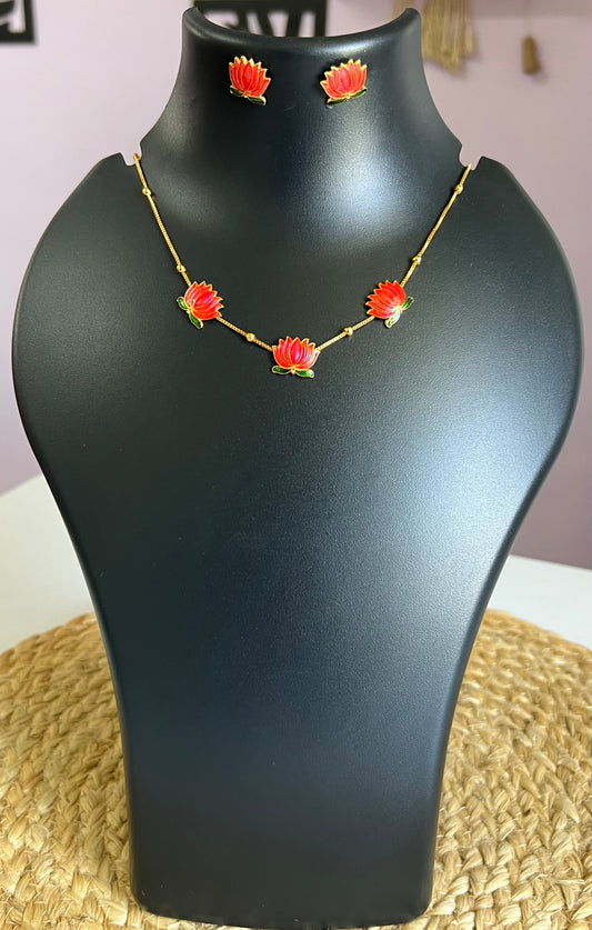 Lotus Elegance Choker Set - Red