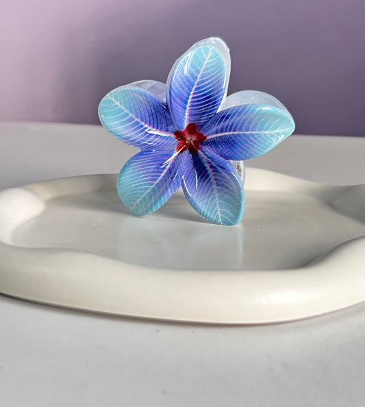Flora Lock Amora Claw Clip - Blue