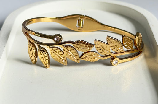 Leafy Elegance Anti Tarnish Kada Bracelet - Regular Size