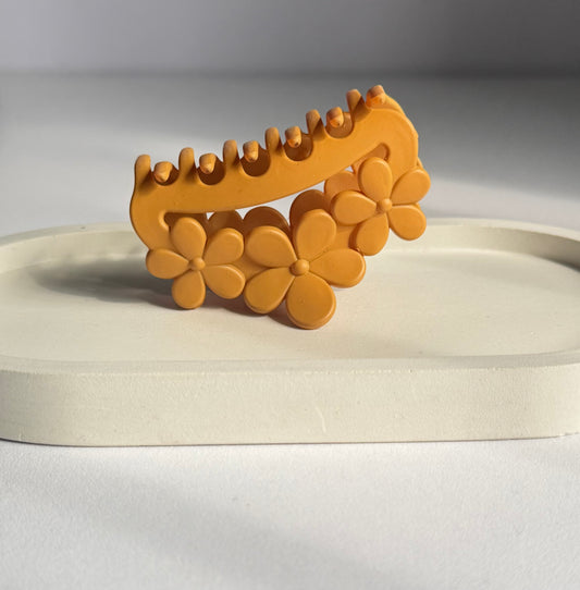 Triple Bloom Claw Clip - Yellow
