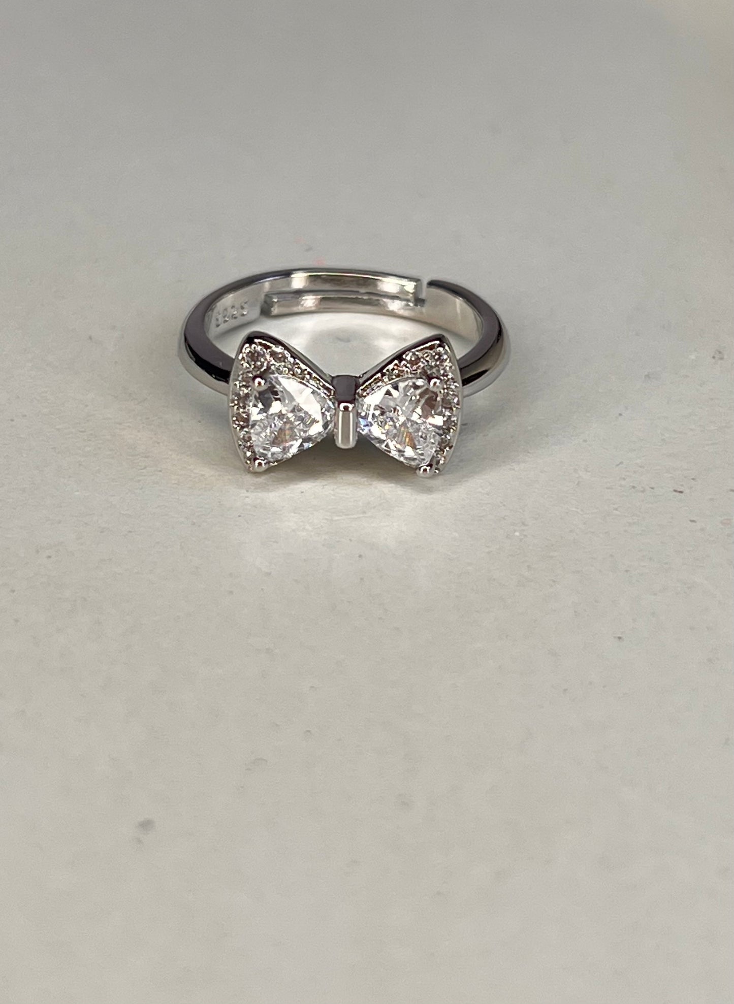 Forever Tied : Silver Plated Bow Adjustable Finger