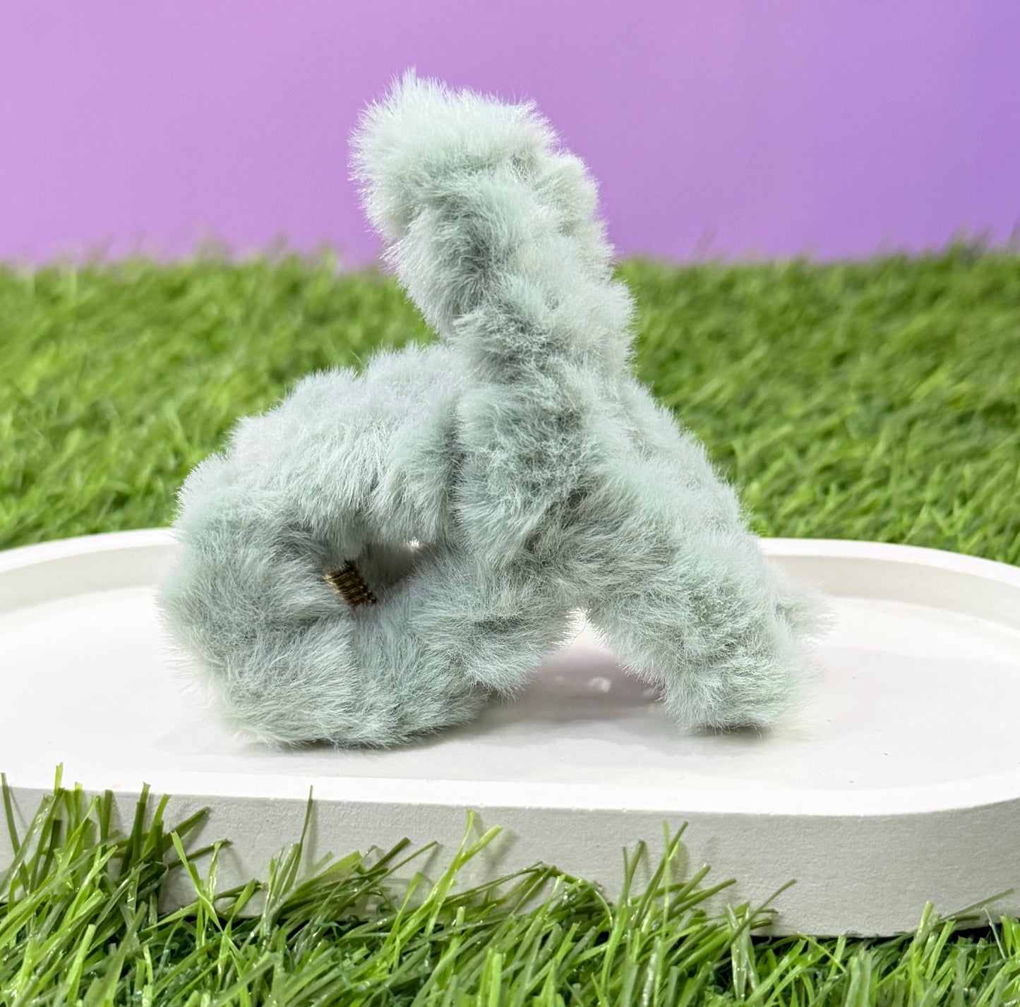 Cloud-Soft Furry Claw Clip - Olive