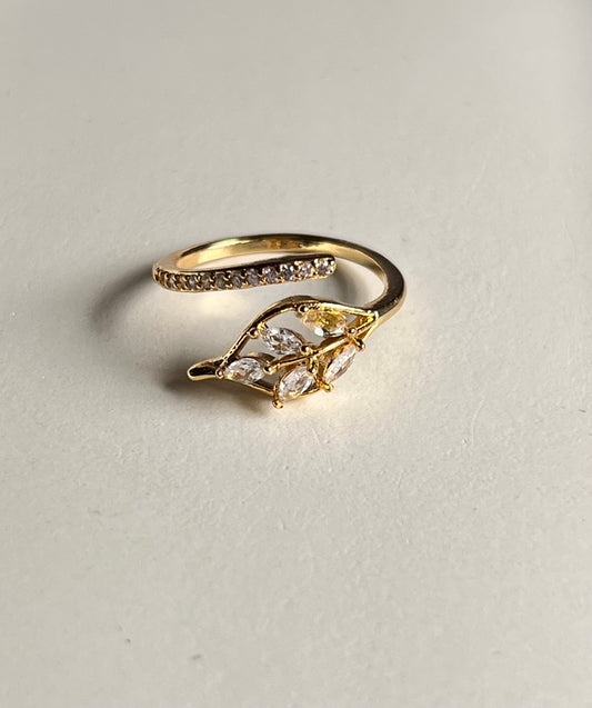 Forever Leaf Adjustable Ring - Anti- Tarnish