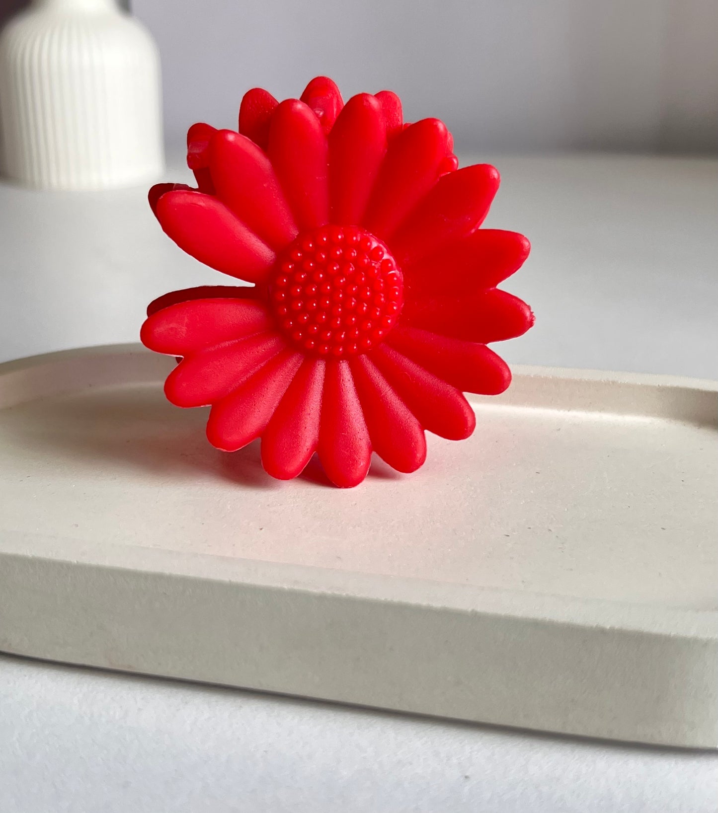 Pinteresty Sunflower Maxi Claw Clip - Red