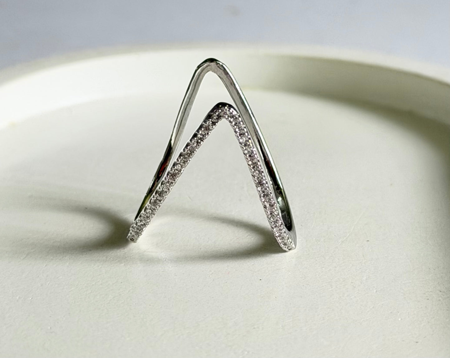 Twinkle Curve - V - Shaped Adjustable Ring - Silver Plated