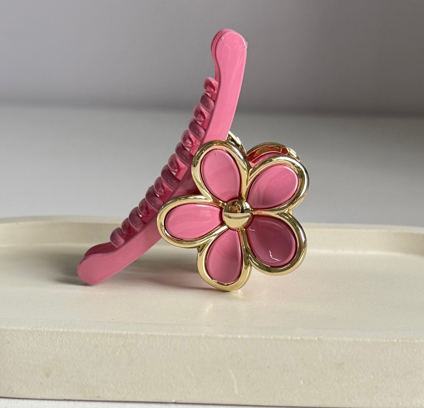 The Darling Daisy Claw Clip - Dark Pink