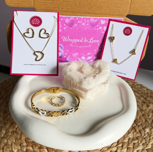 Forever Heart Anti-Tarnish Jewellery Hamper