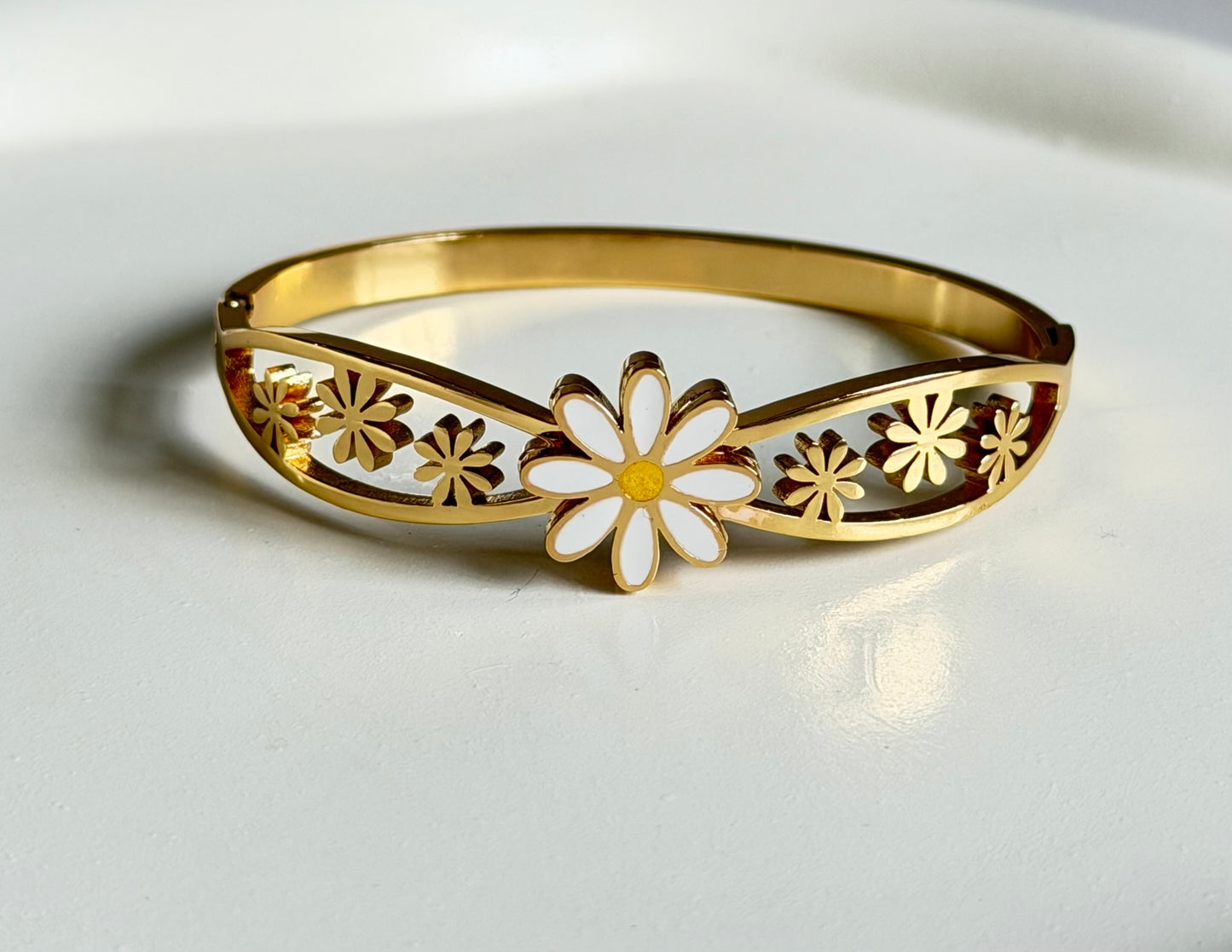 Everlasting Daisy Anti-Tarnish Kada Bracelet  - Baby Size