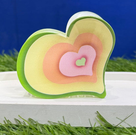Infinite Love Aesthetic Heart Claw Clip -  Greenish Yellow