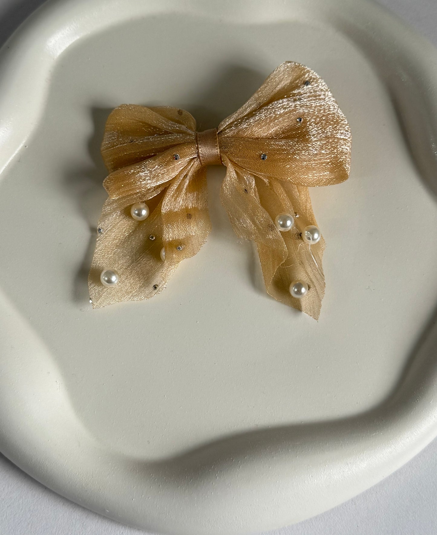 Pretty Bow Hair Clip - Beige
