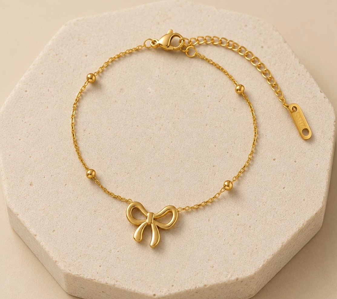 Forever Bow Anti Tarnish Chain Bracelet