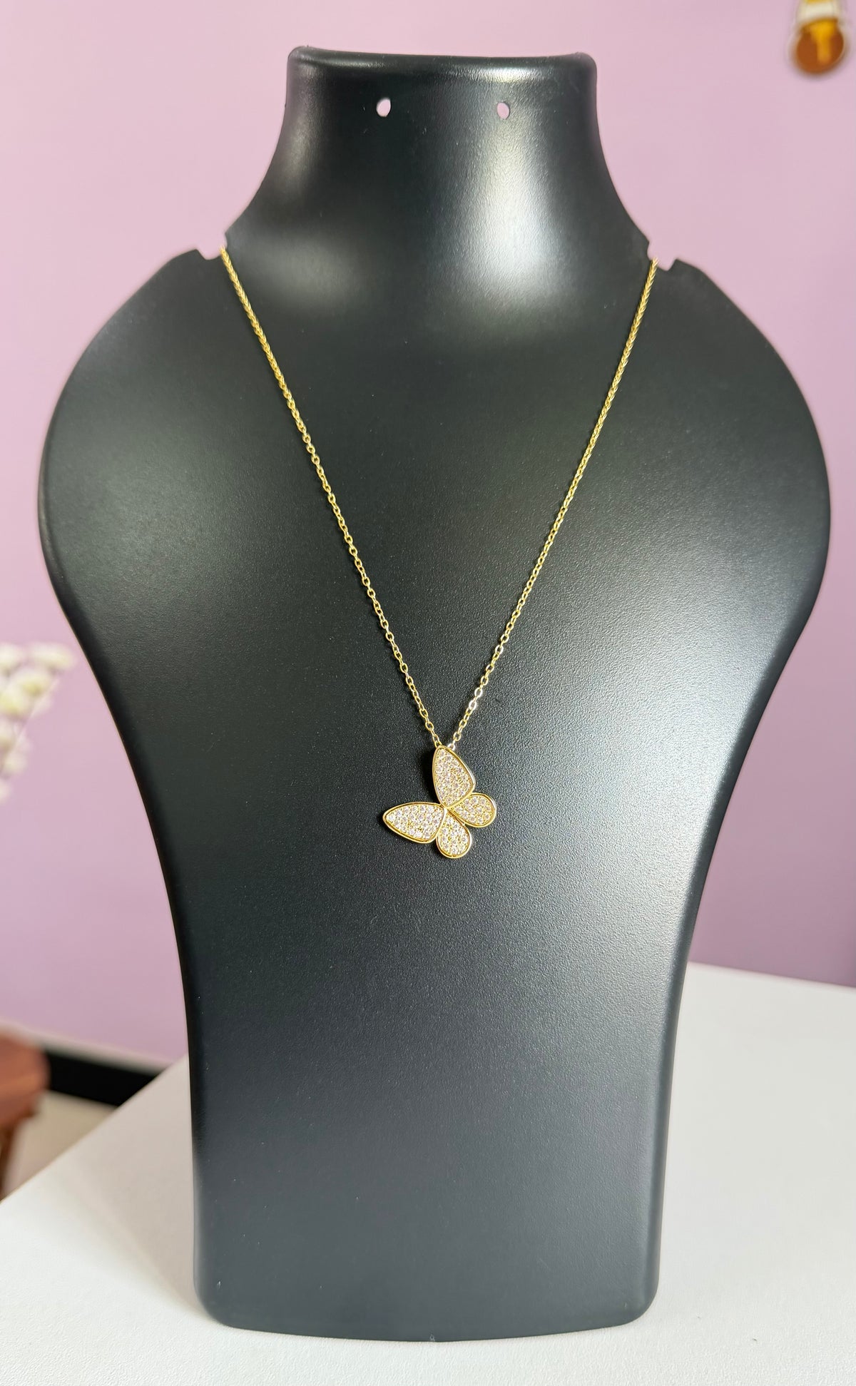 Aurelia Pave Butterfly Anti Tarnish Neck Chain