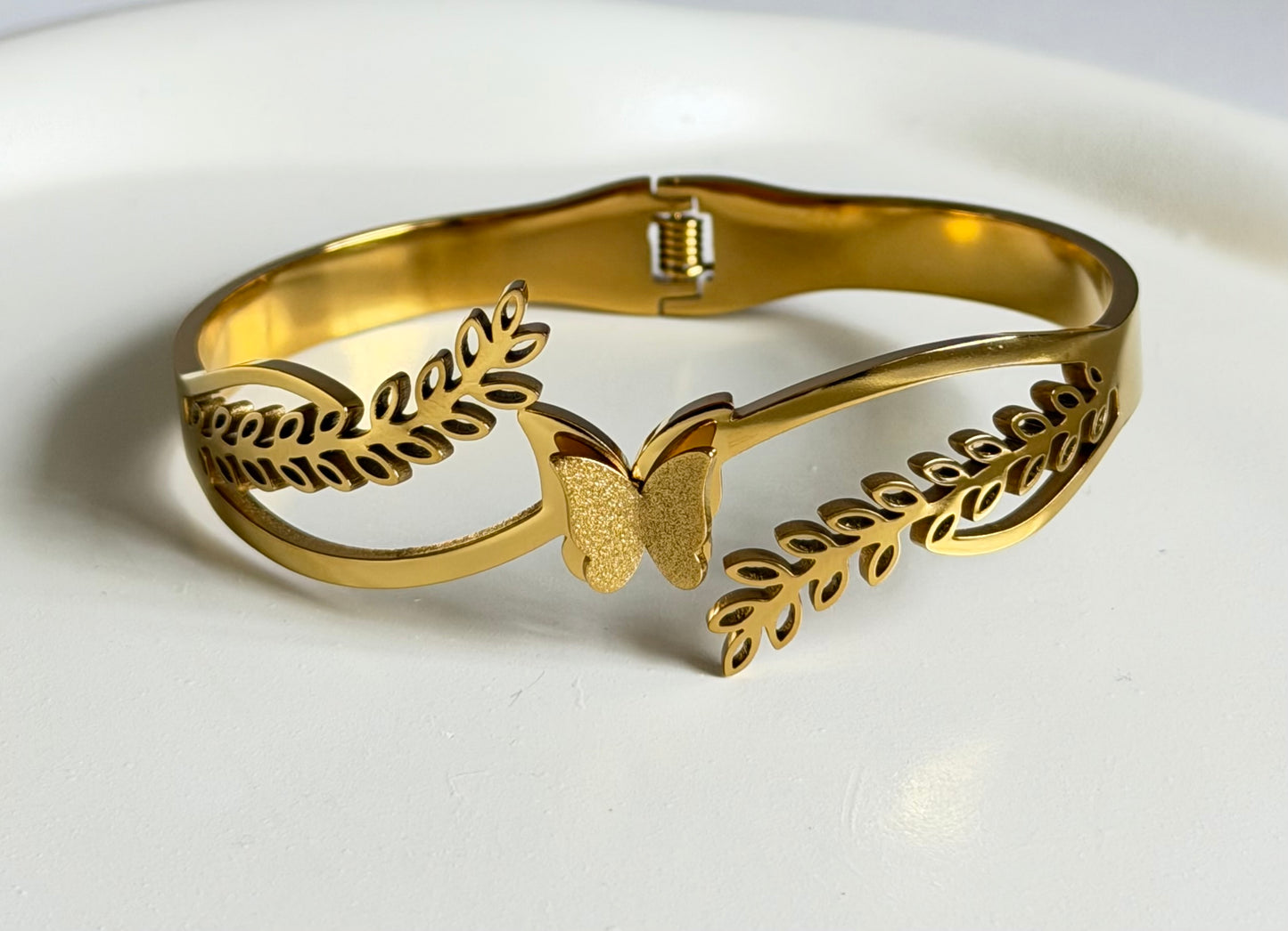 Everglow Butterfly Anti Tarnish Kada Bracelet - Regular Size