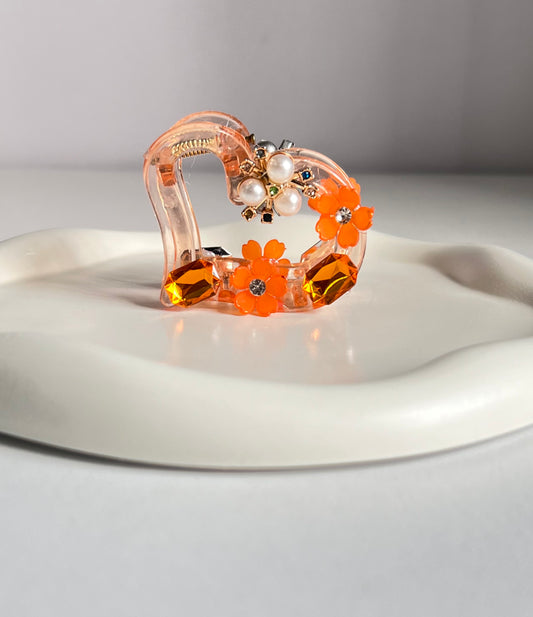 Eternal Bloom Heart Claw Clip - Orange