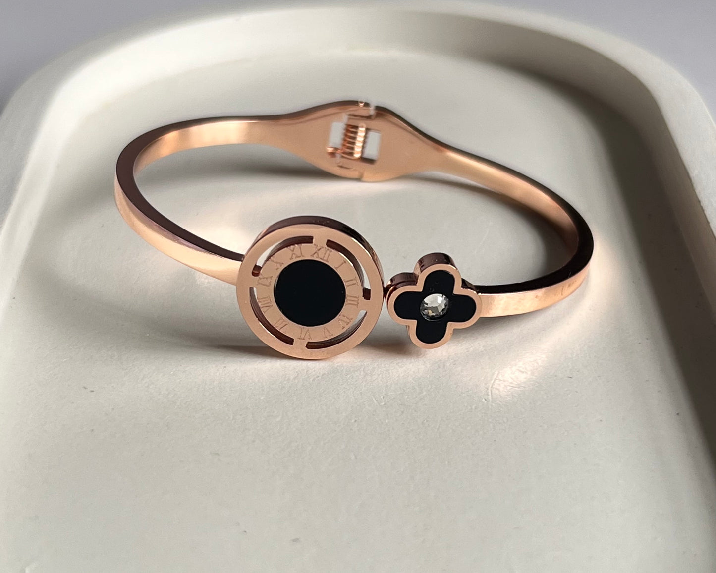 Graceful Clover Kada - Anti-Tarnish, Baby Size